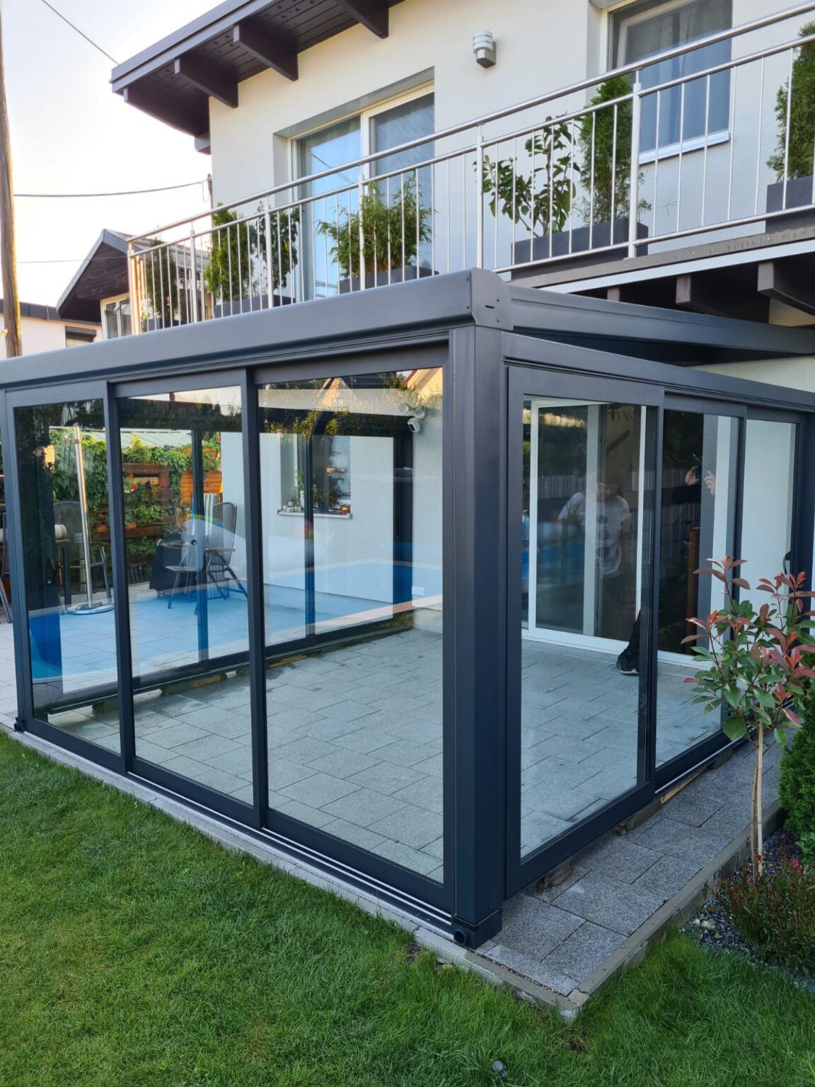Sommergarten mit SKYFIX Glasdach und Schiebeglas